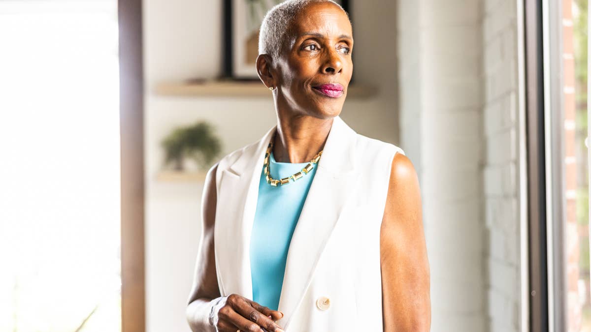 Color expert reveals 5 colors worn by highly intelligent people for success