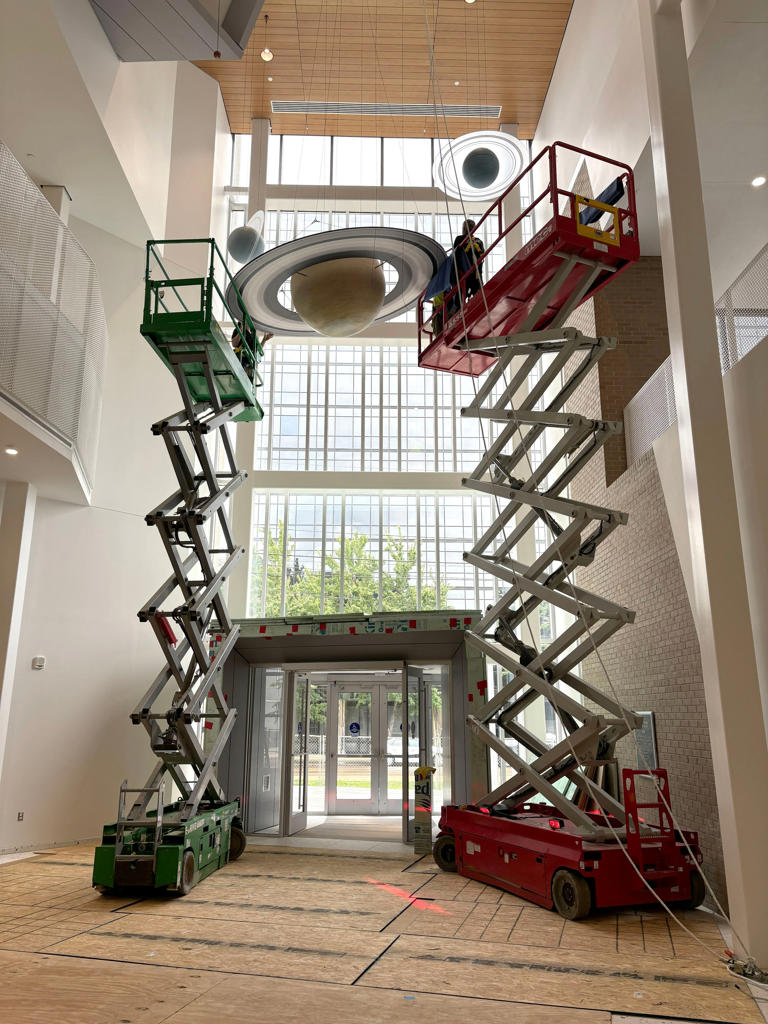 ‘You’re going to be immersed in space’: Reporters granted tour of ...