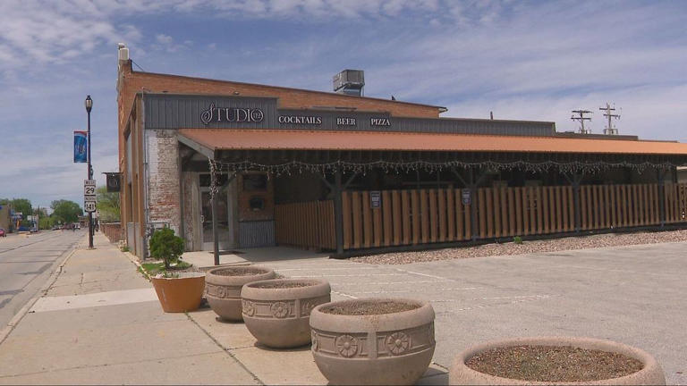 Green Bay bar Crown & Common under new ownership, rebranded as space ...