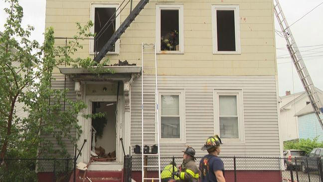 1 firefighter injured in Providence house fire