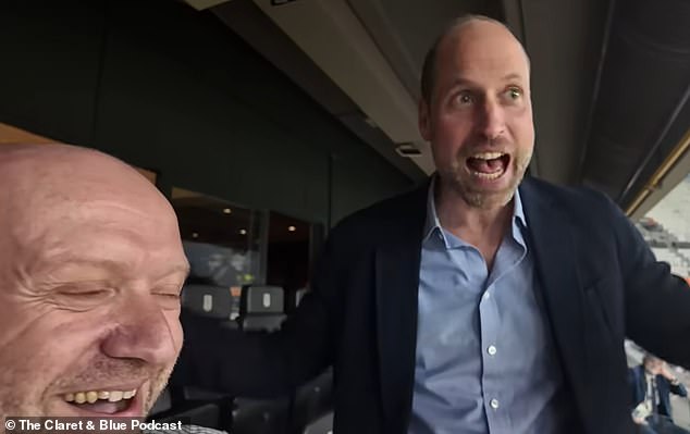 Moment William hugs fan as he celebrates Villa'a win in the stands and ...