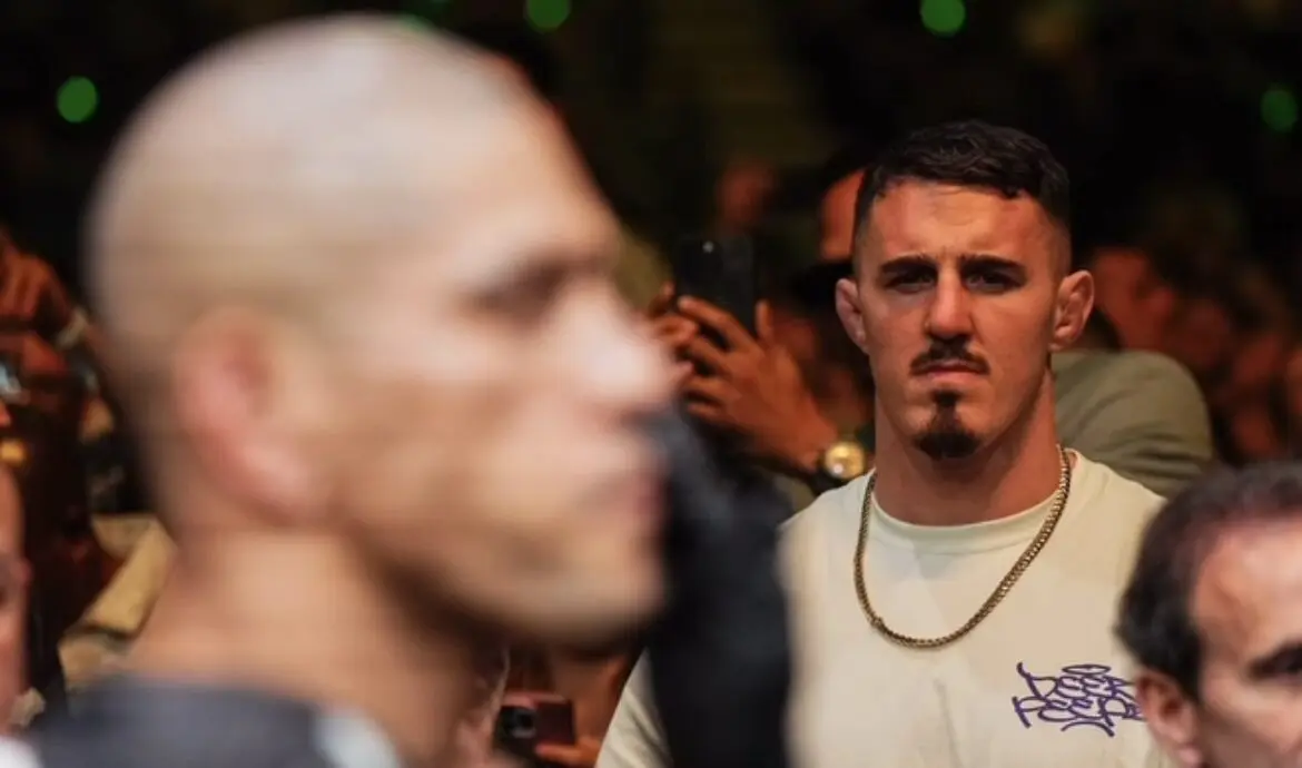 Tom Aspinall aposta contra Alex Poatan no UFC na Casa Branca