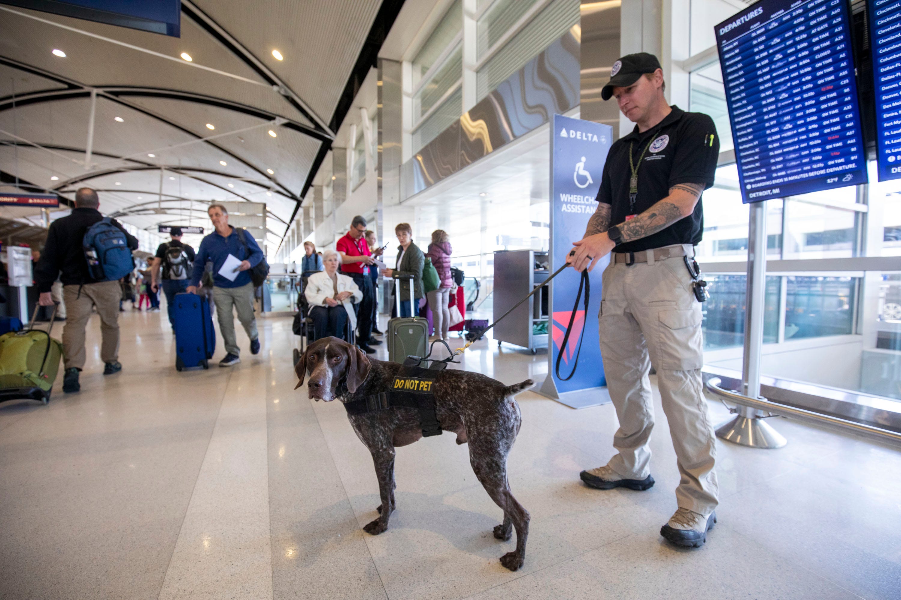 Flight from Paris to Detroit diverted over Ebola concerns