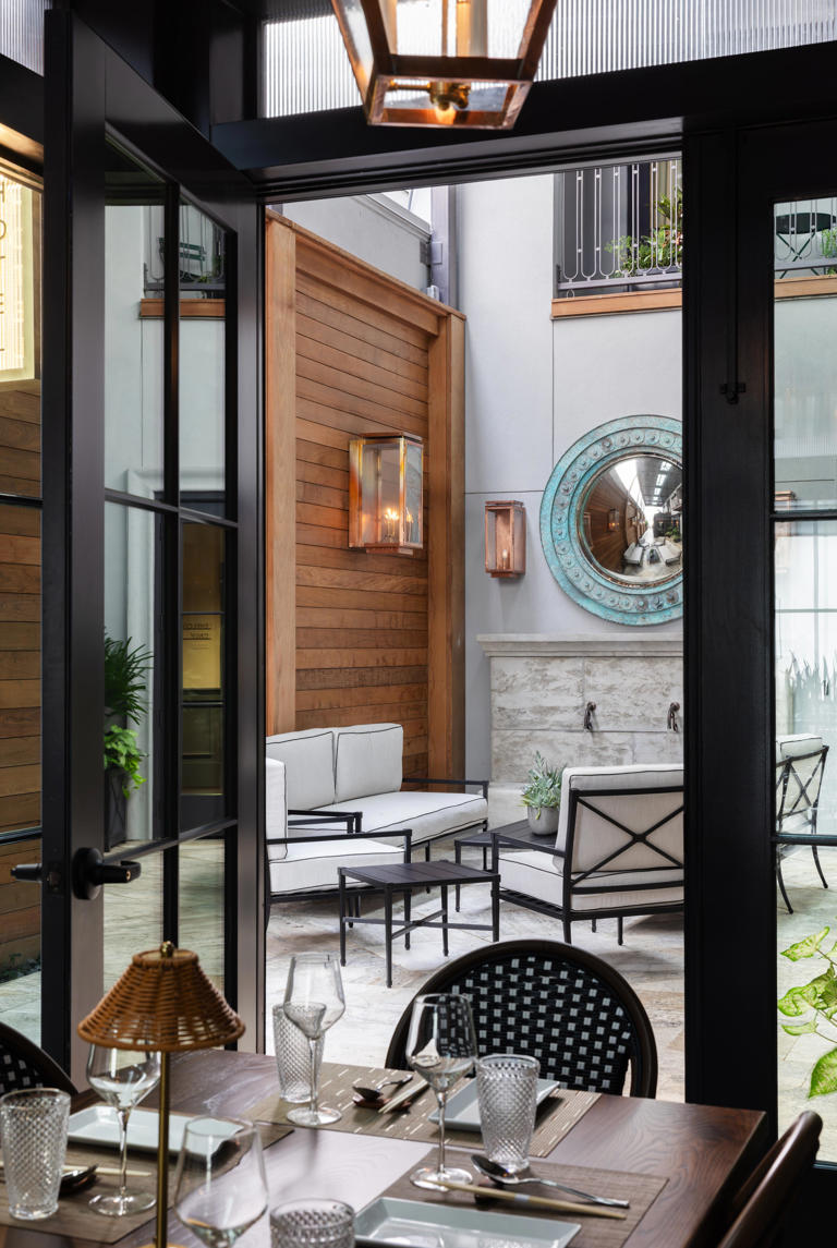 Destinations: Charleston's Hotel Richemont balances historic, modern
