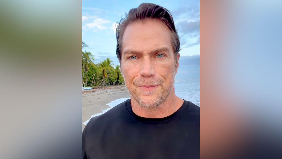 'SATC' star Jason Lewis emerges after 3 years with cryptic message on ...