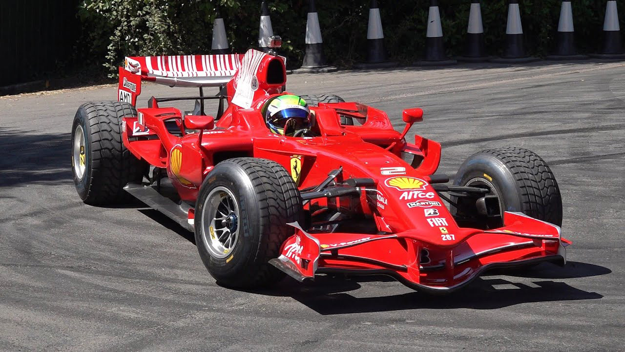 フェリペ・マッサがグッドウッドでフェラーリF2008のF1マシンを
