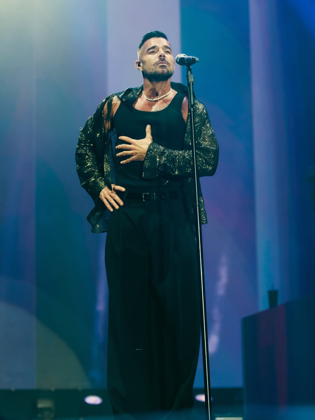 Ricky Martin se pronuncia tras el ataque con gas lacrimógeno en su ...