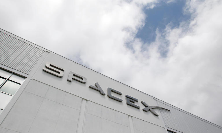 Musk apunta a batir récord en Wall Street con la salida a la bolsa de ...