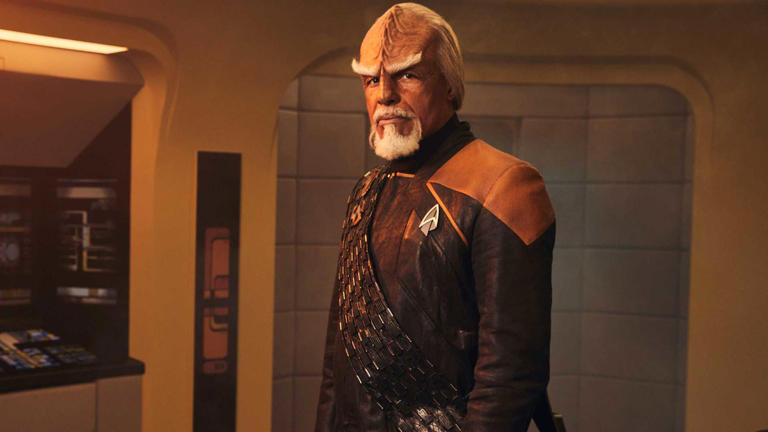 After 17 years together, Star Trek: The Next Generation’s entire crew ...