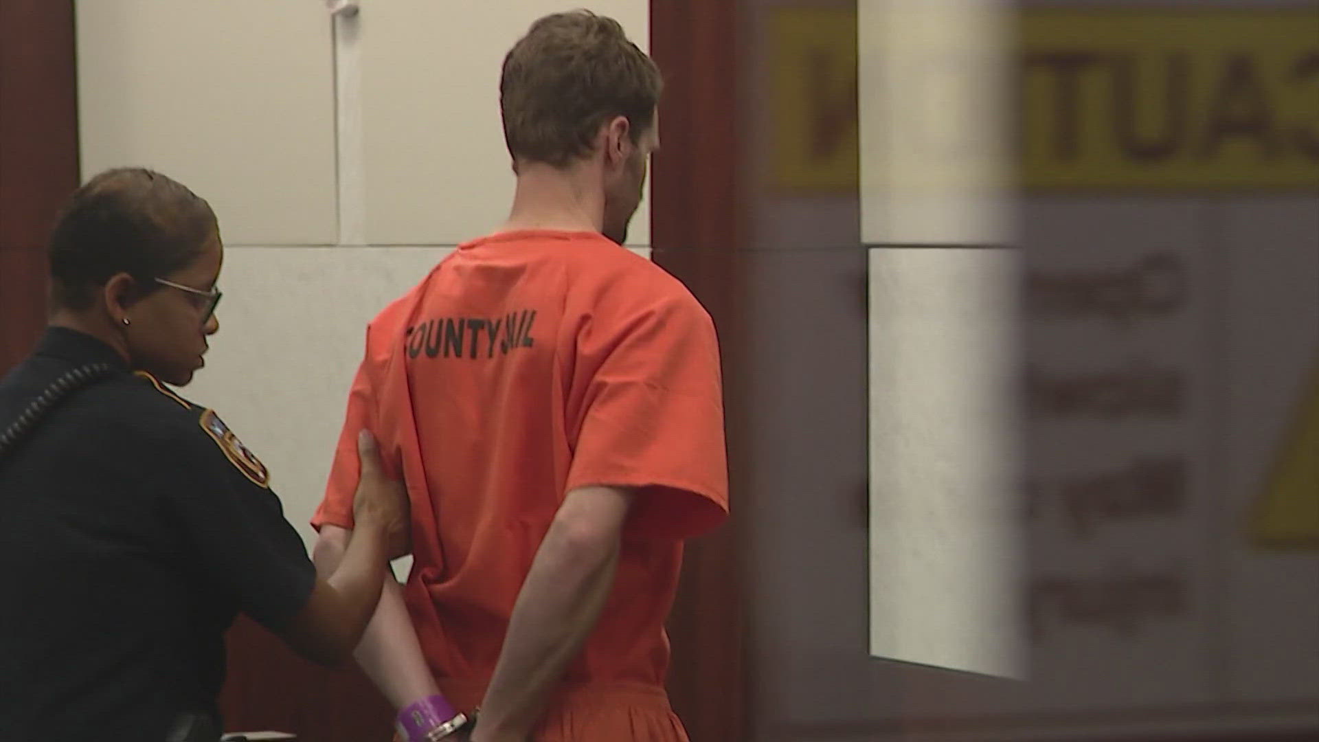 Capital murder suspects out on bond keep fleeing Harris County