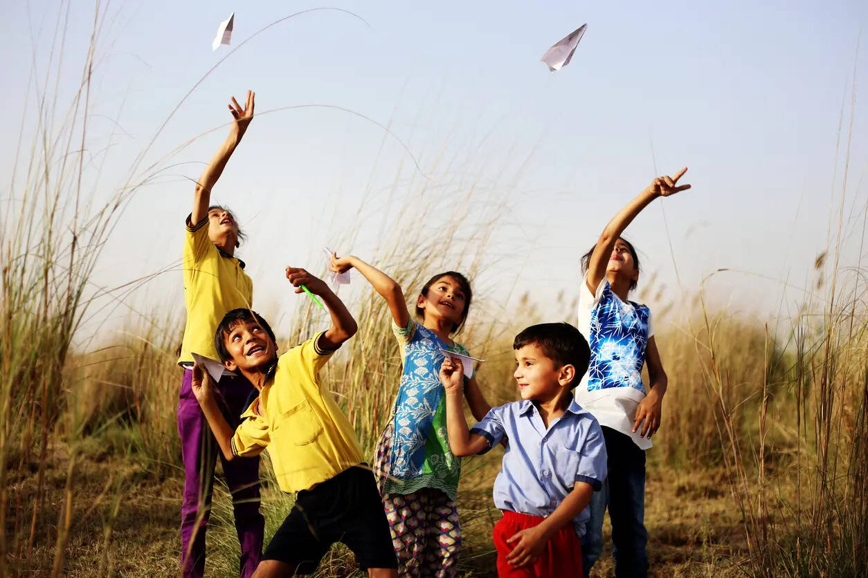 5 balanced daily habits that help raise happy and well-rounded kids
