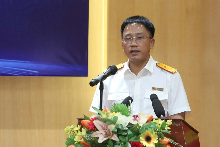 Theo ông Mai Sơn, các trường hợp bị tạm hoãn xuất cảnh chủ yếu là doanh nghiệp, cá nhân kinh doanh, chủ hộ kinh doanh bỏ địa chỉ kinh doanh - Ảnh; CTV