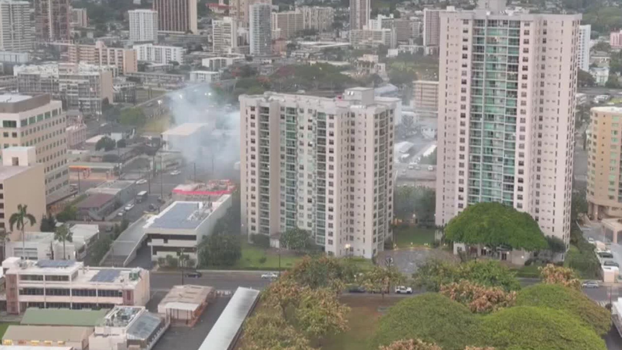 Shipping container fire extinguished in downtown Honolulu