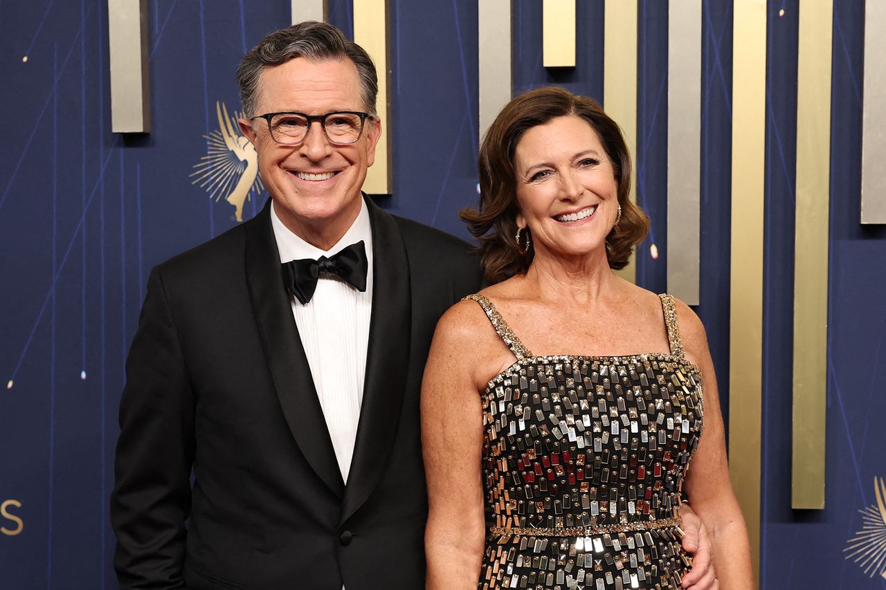 Stephen Colbert talking about his wife Evelyn is the best thing you'll ...