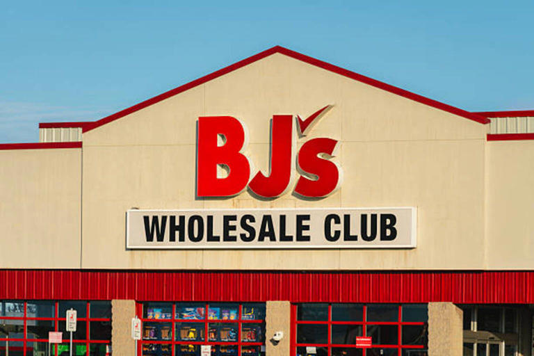 BJ's Wholesale Club gains after strong membership fee income growth in Q1