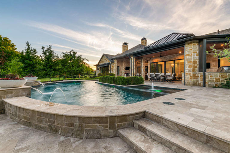 Dallas Cowboys coach selling $3.8M McKinney home to be closer to team's  headquarters