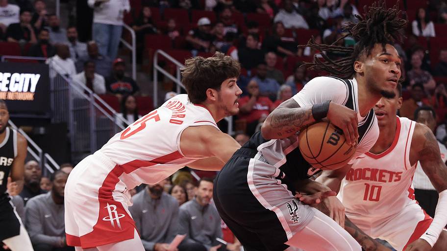 Stephon Castle’s strong play raises questions about Rockets draft choice