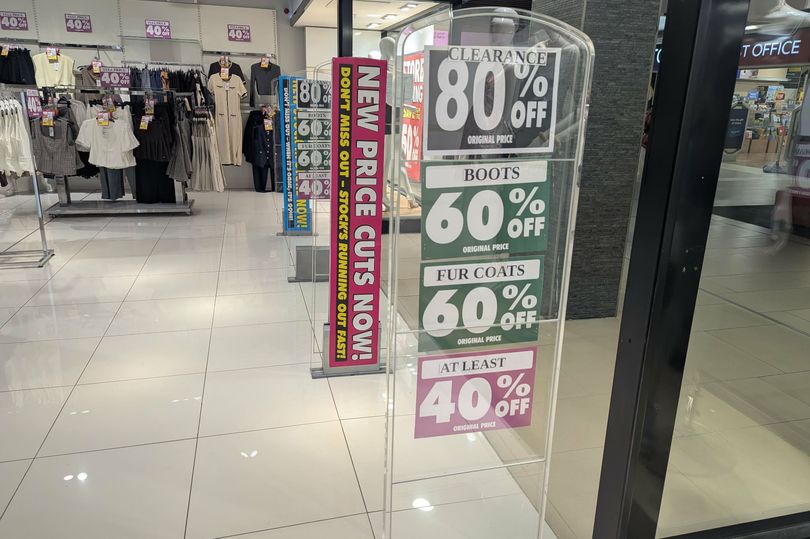 Popular fashion brand to completely disappear from Scotland's high streets next month