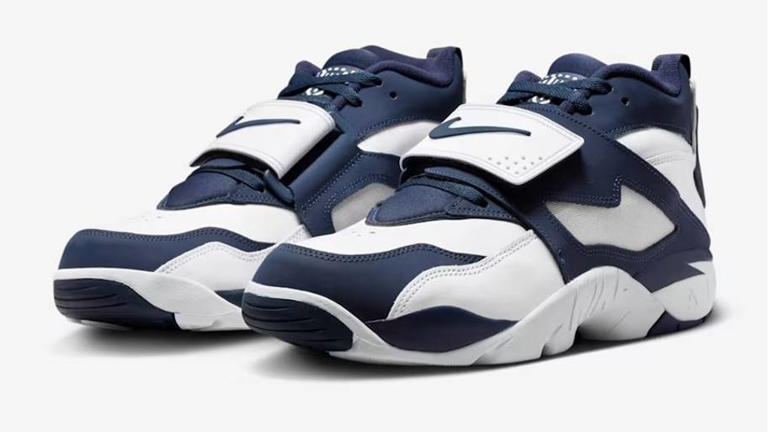 Top 10 sneaker deals at Foot Locker's Memorial Day sale