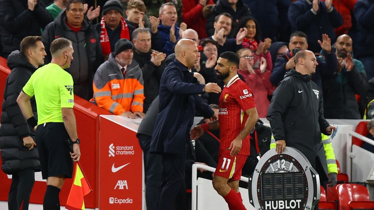 El técnico del Liverpool, Arne Slot, rompe su silencio sobre el arrebato de Mohamed Salah en las redes sociales.