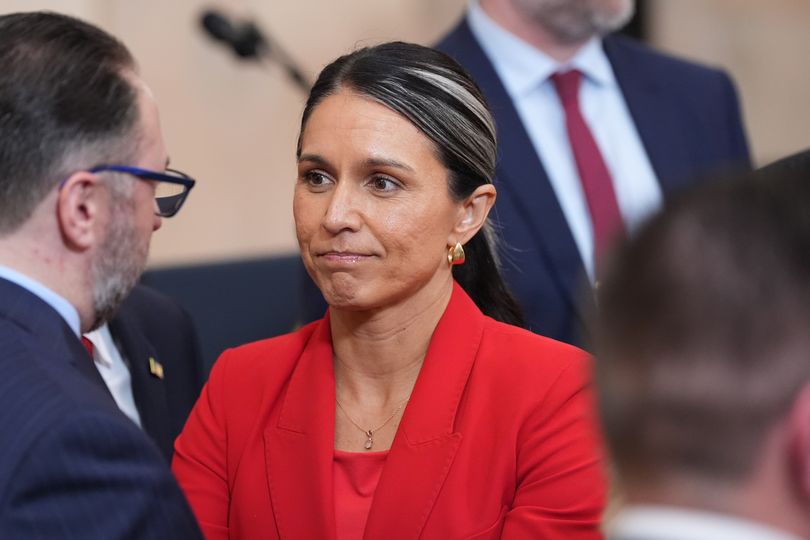 Tulsi Gabbard abruptly resigns from Trump's cabinet over husband's ...