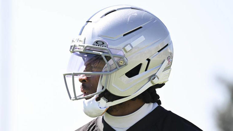 Klint Kubiak had to tiptoe around promising comparison for Raiders’ Tre ...