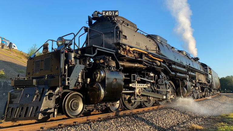 World’s largest steam locomotive to pass over Genesee River at Letchworth
