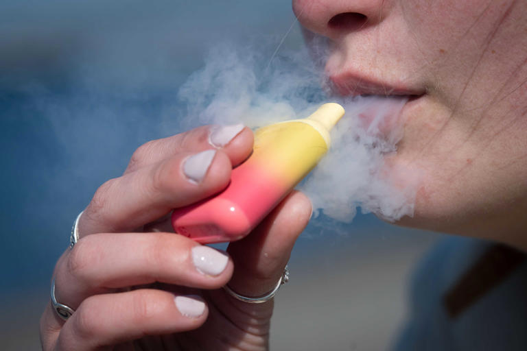 FDA staff blindsided by move allowing more e-cigarettes and nicotine ...
