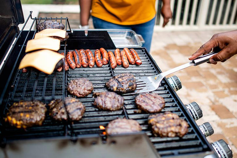 UK's cheapest supermarket for a family BBQ revealed - with a massive £ ...
