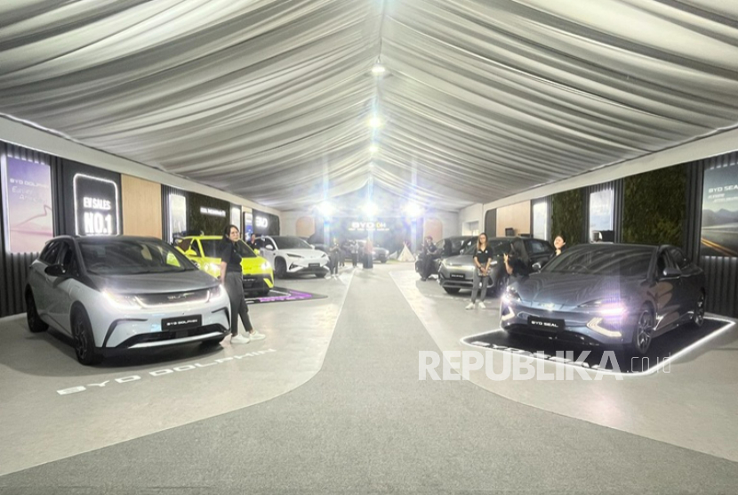 BYD Tech Fest di GBK: Coba Kendaraan Energi Baru Sampai Ahad