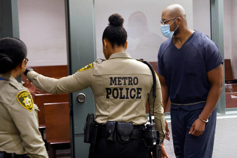 Las Vegas corrections officer held without bail on lewdness charge