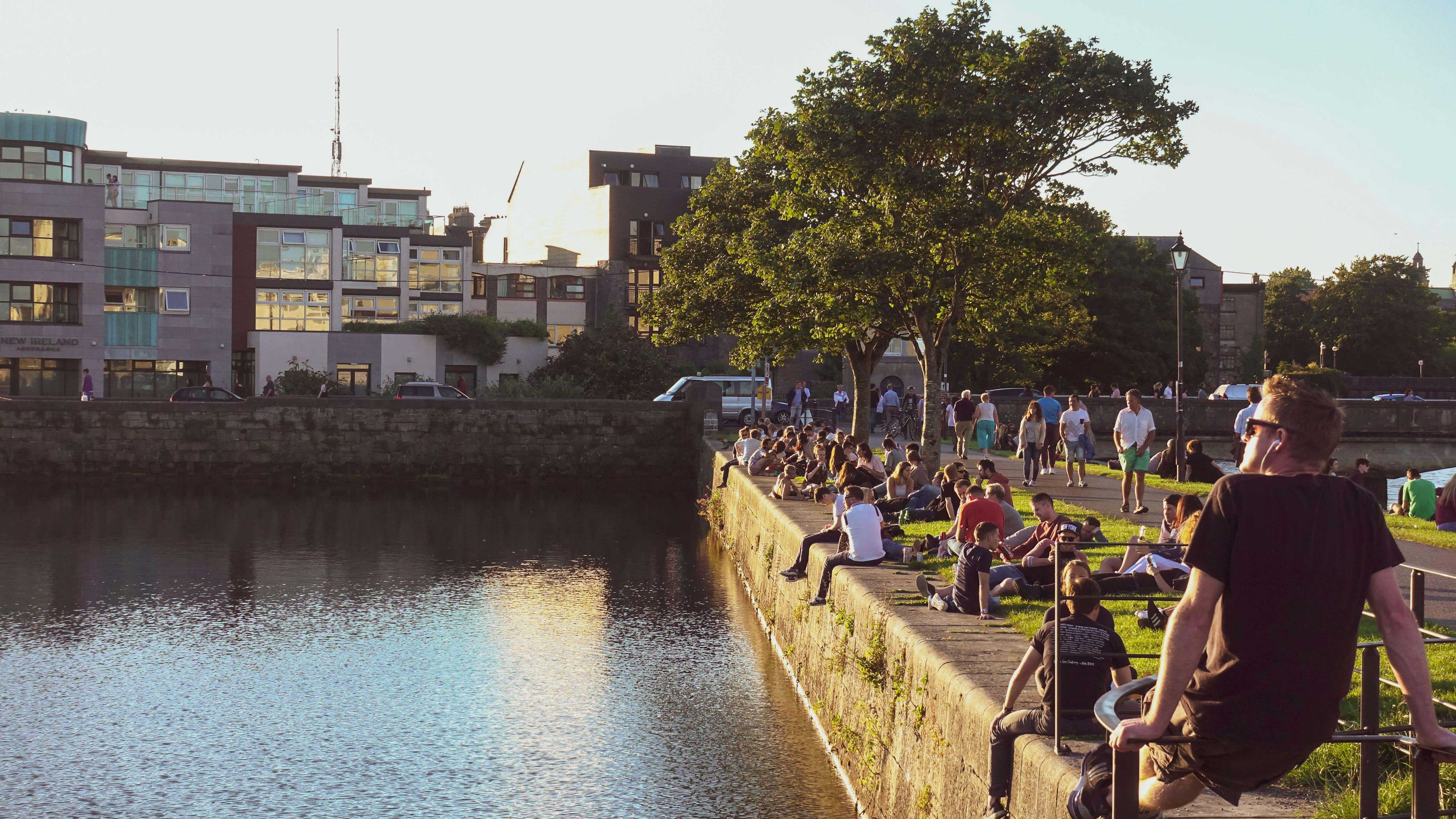 Weekend temperatures forecast to reach 25C in Ireland