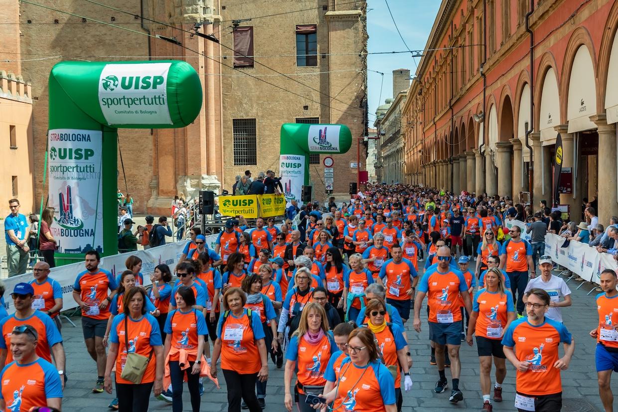 Strade chiuse per la StraBologna 2026 lungo i 3 percorsi: già 20mila ...