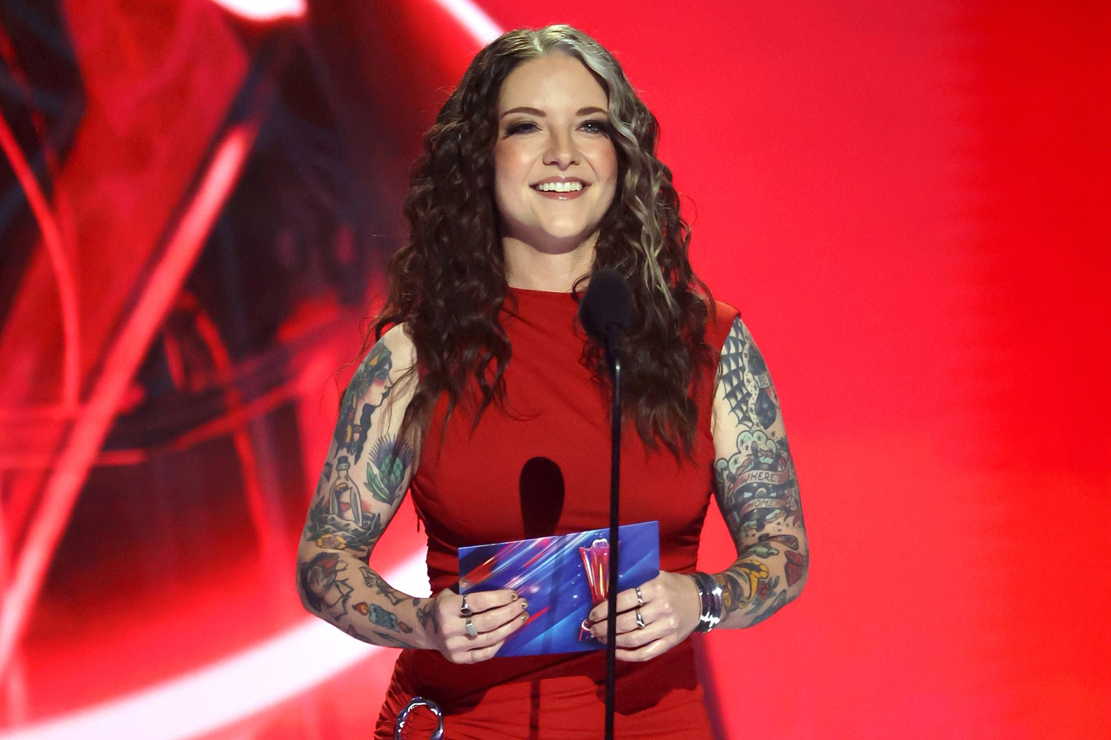 The truth about Ashley McBryde’s one-of-a-kind ACM Awards presentation