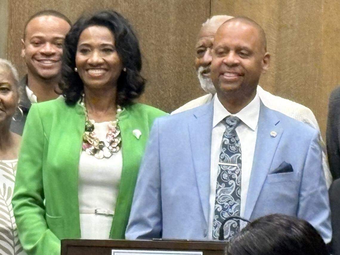 KC official reiterates FBI probe at City Hall does not target her, husband