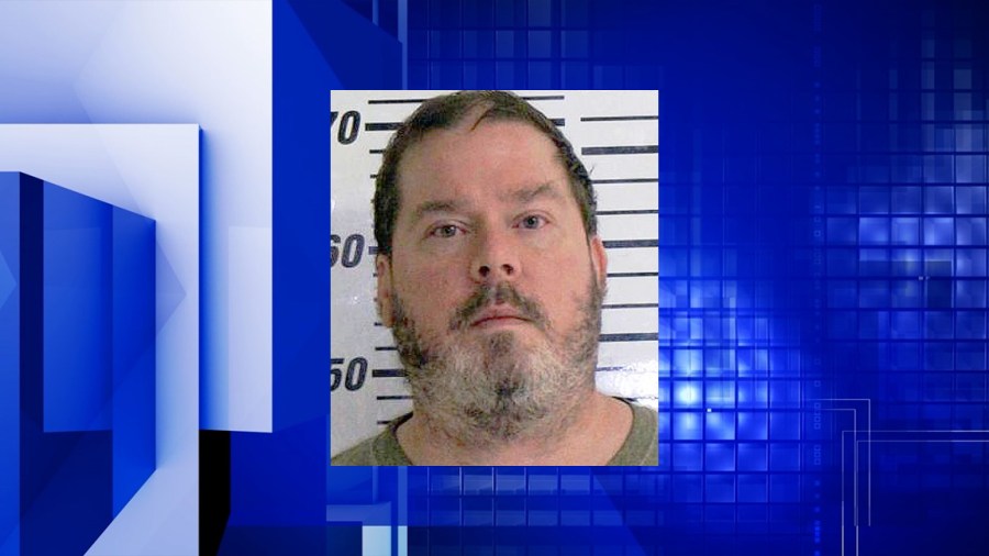 Davenport man arrested, charged with 20 counts of possession of child ...