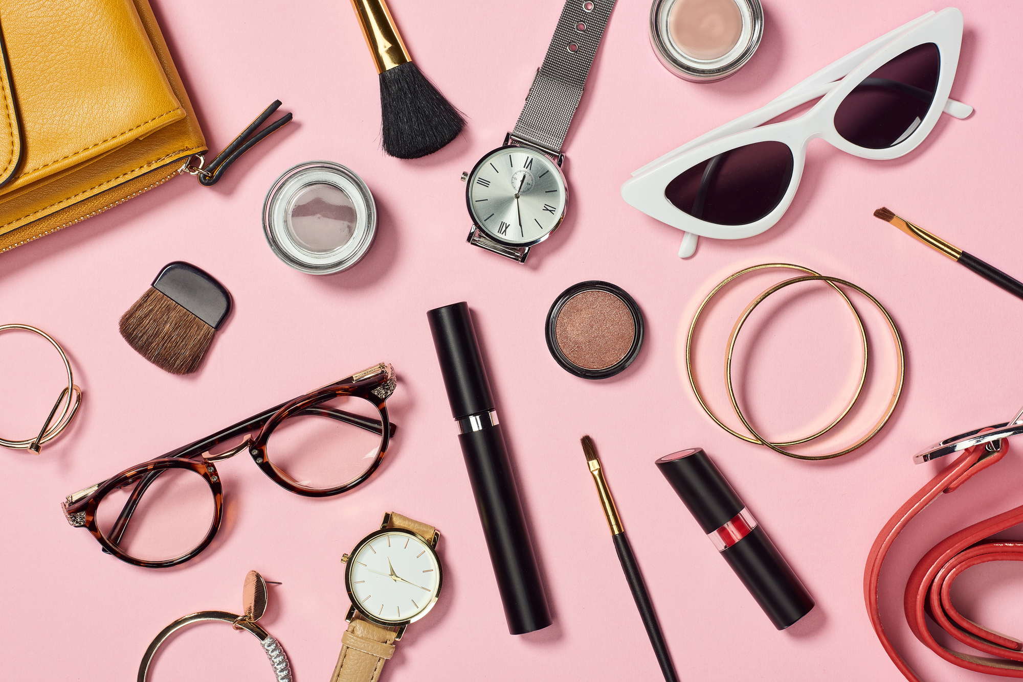 15 fashion accessories invented for a single movie premiere