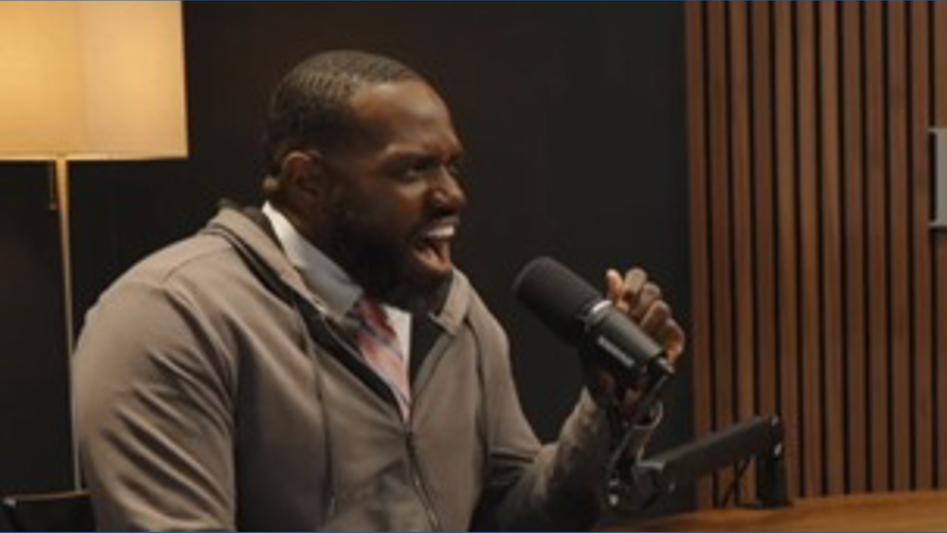 Off air: Jason and Alicia discuss the commercial jingles that get stuck ...