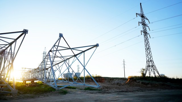 Residents say $1 billion power line for Virginia data centers will ...