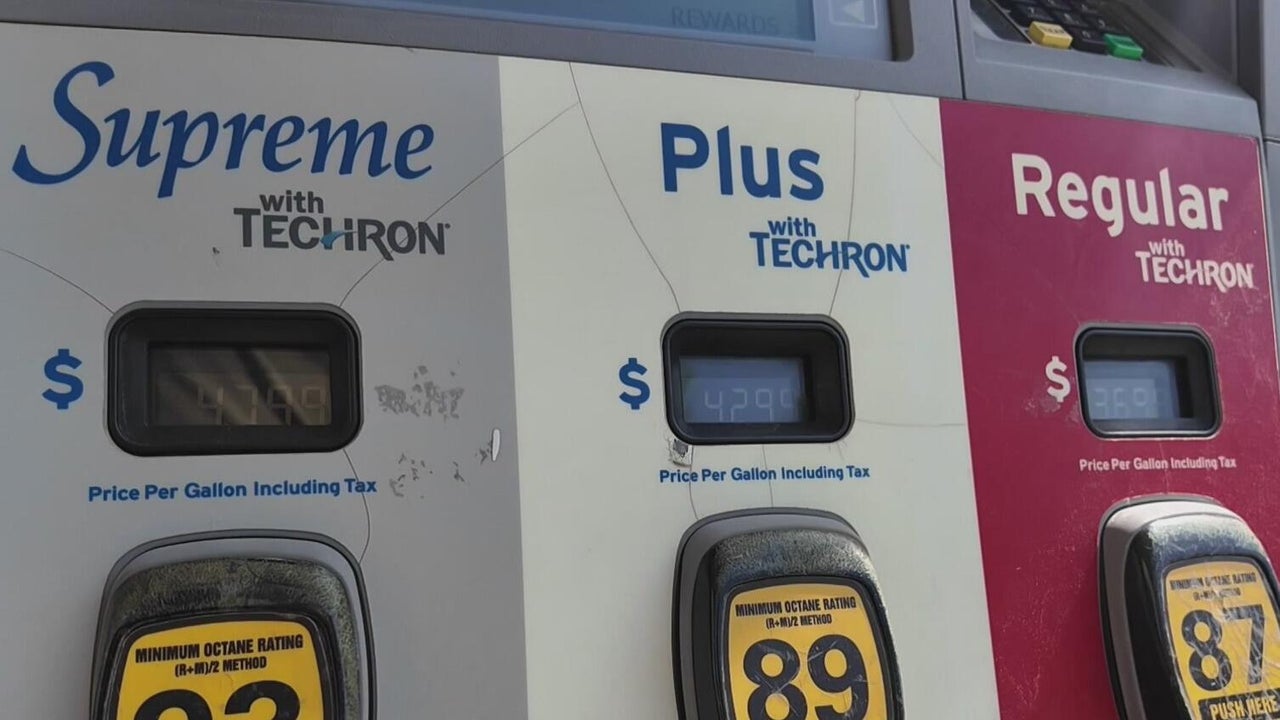 Gas prices remain high for Memorial Day holiday weekend