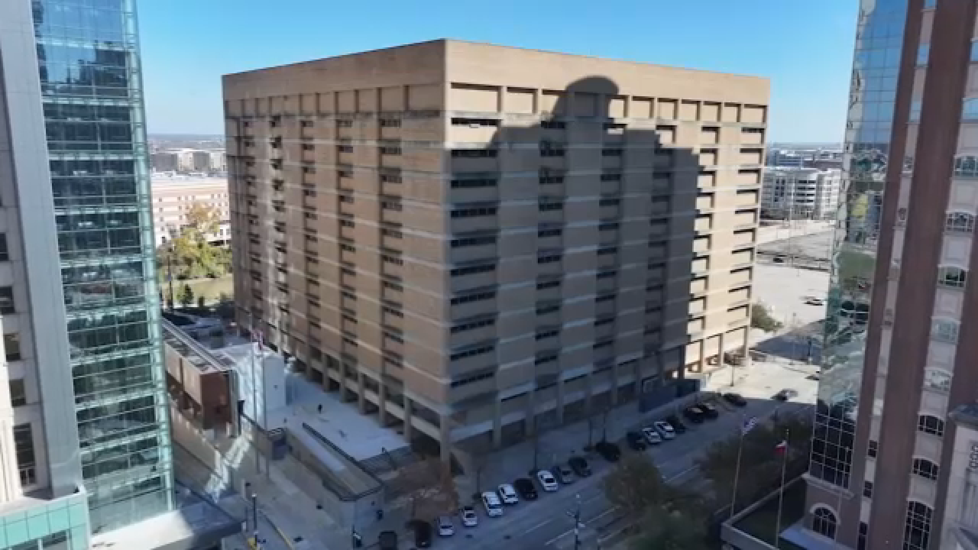 Another vacant Harris County building: This is how much you're paying ...