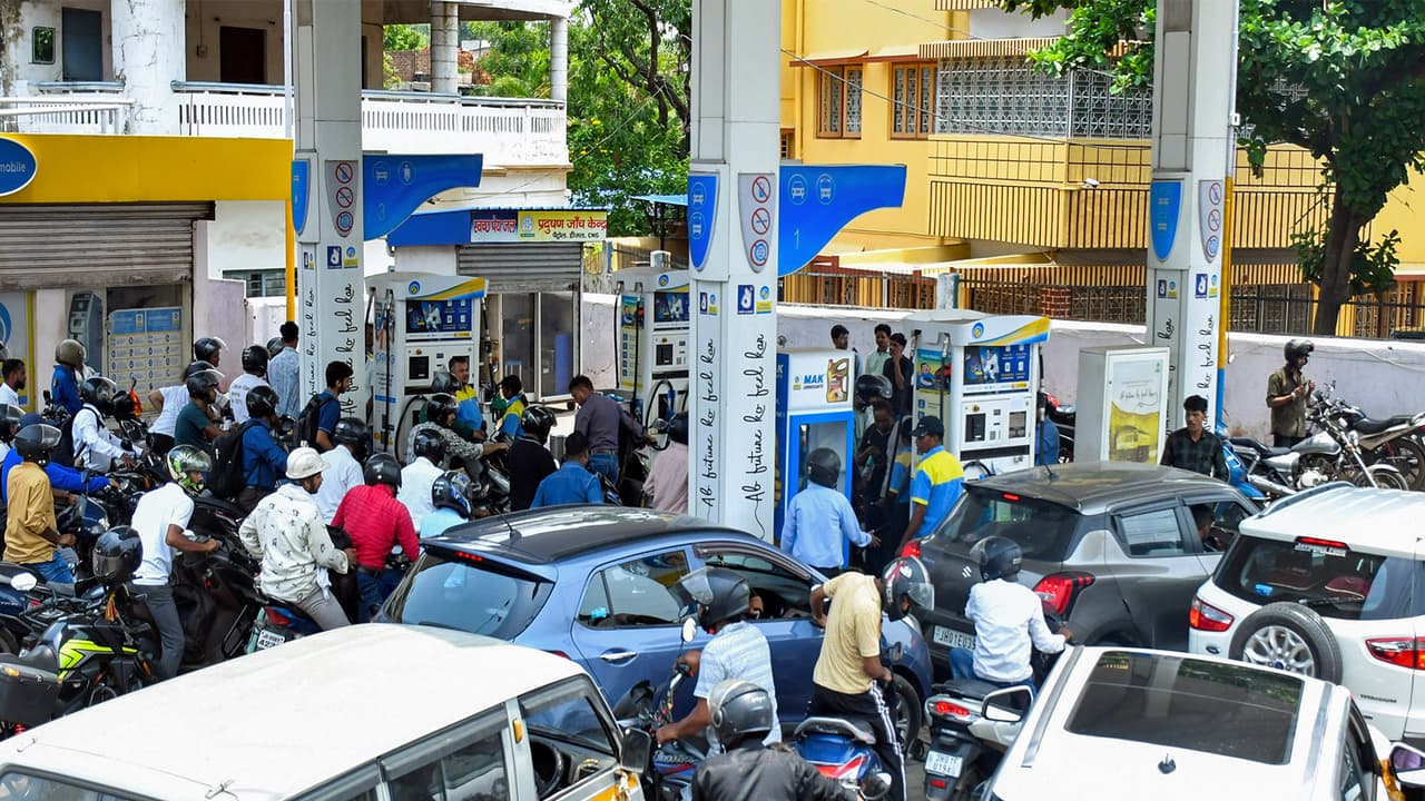 Congress slams 'Mehangai Man' Modi over fresh petrol, diesel hike