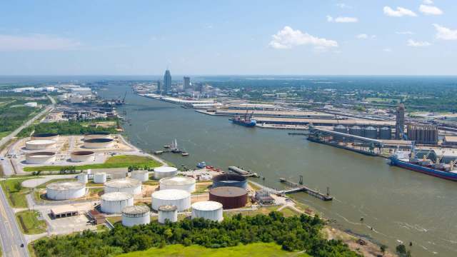 Appeals court revives lawsuit over Alabama Power's 21-million-ton coal ...