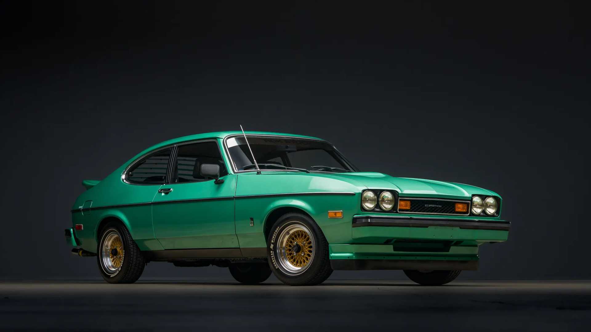 1976 Ford Capri II Front Three Quarter