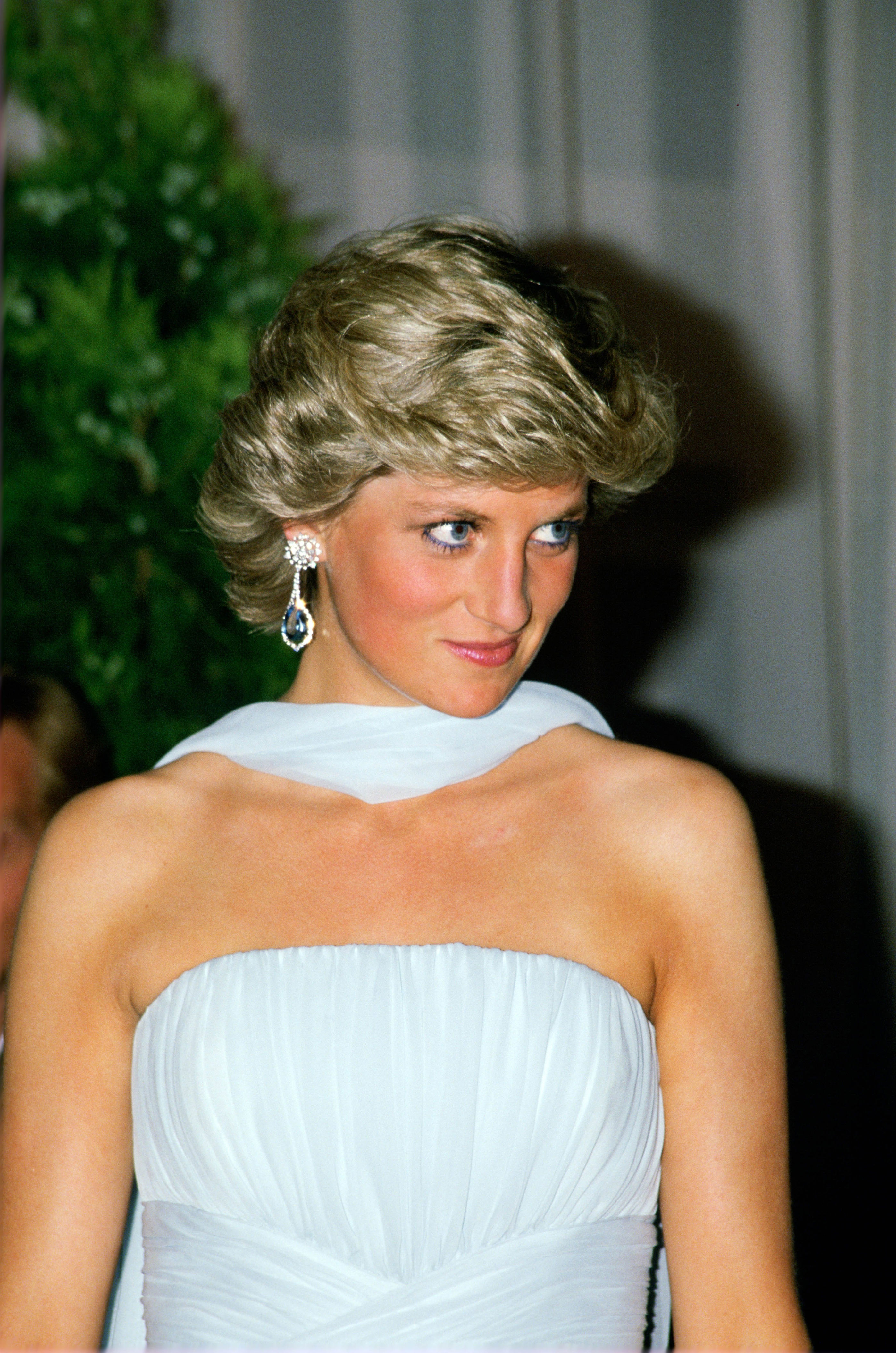 Princess Diana’s iconic blue dress returns to Cannes after 39 years