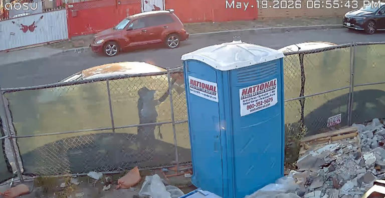 Brazen thief caught on camera tearing down Spencer Pratt campaign sign