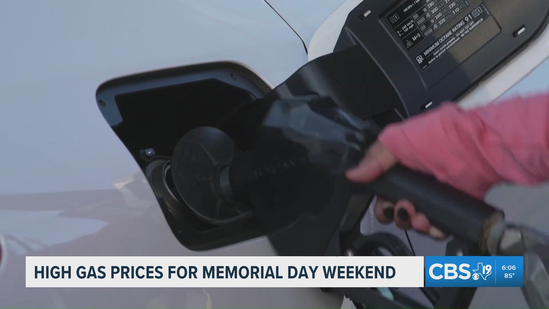 Gas prices climb ahead of Memorial Day travel surge