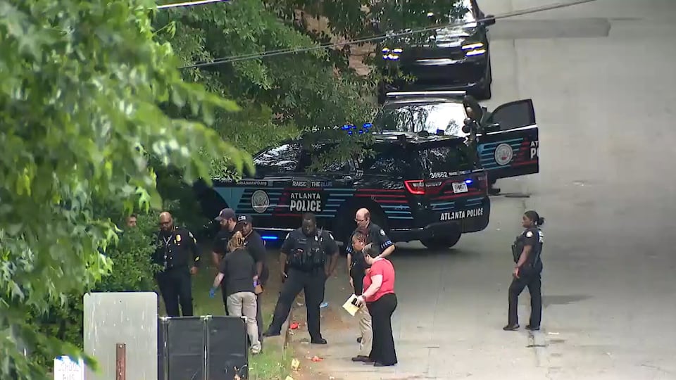 Man killed in midday shooting in southwest Atlanta
