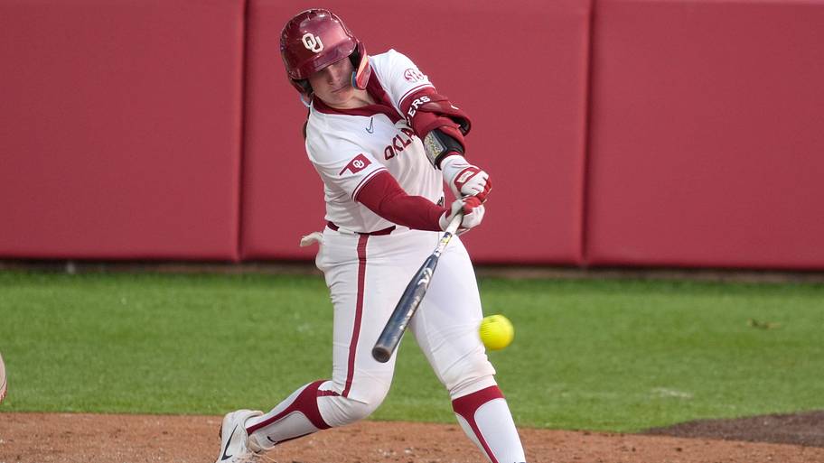 Oklahoma softball brings a new meaning to power hitting with this crazy ...