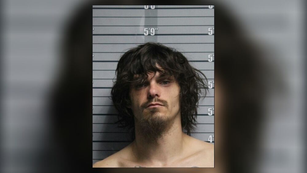 Deputies capture man who evaded arrest for months